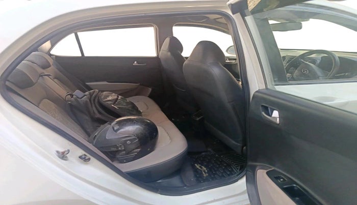 2016 Hyundai Xcent SX 1.2, Petrol, Manual, 91,567 km, interior