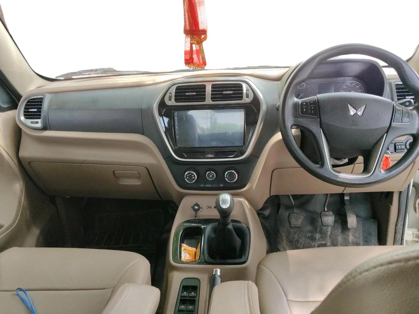 2024 Mahindra BOLERO NEO N10 R, Diesel, Manual, 31,992 km, interior