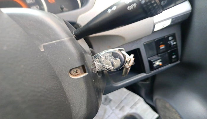 2012 Maruti Wagon R 1.0 VXI, CNG, Manual, 1,65,552 km, interior