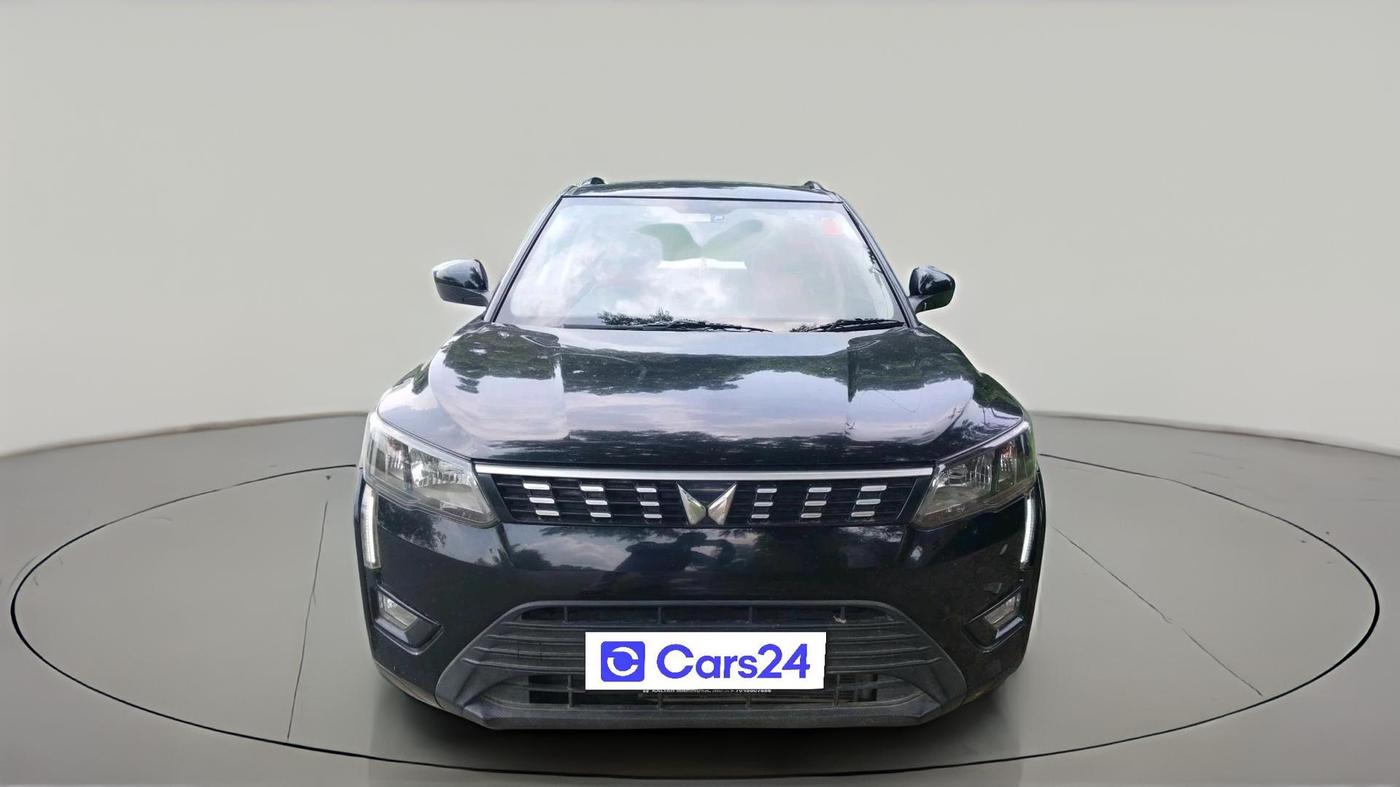 2023 Mahindra XUV300 W6 1.5 Diesel, Diesel, Manual, 49,556 km, exterior
