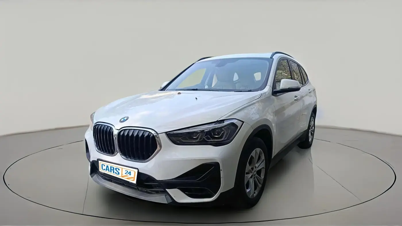 2021 BMW X1 SDRIVE 20i SPORTX, Petrol, Automatic, 60,000 km, exterior
