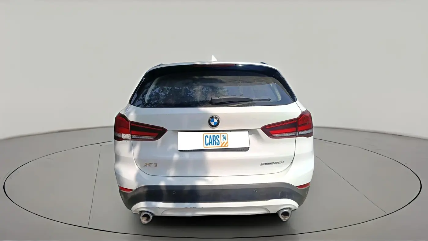 2021 BMW X1 SDRIVE 20i SPORTX, Petrol, Automatic, 60,000 km, exterior