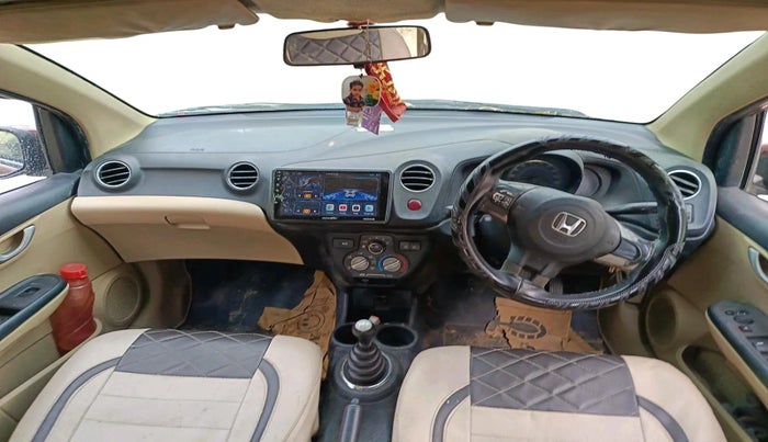 2014 Honda Amaze 1.5L I-DTEC S, Diesel, Manual, 1,31,100 km, interior