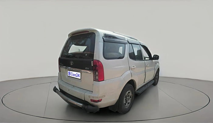 2015 Tata Safari Storme 2.2 EX 4X2, Diesel, Manual, 1,02,341 km, exterior