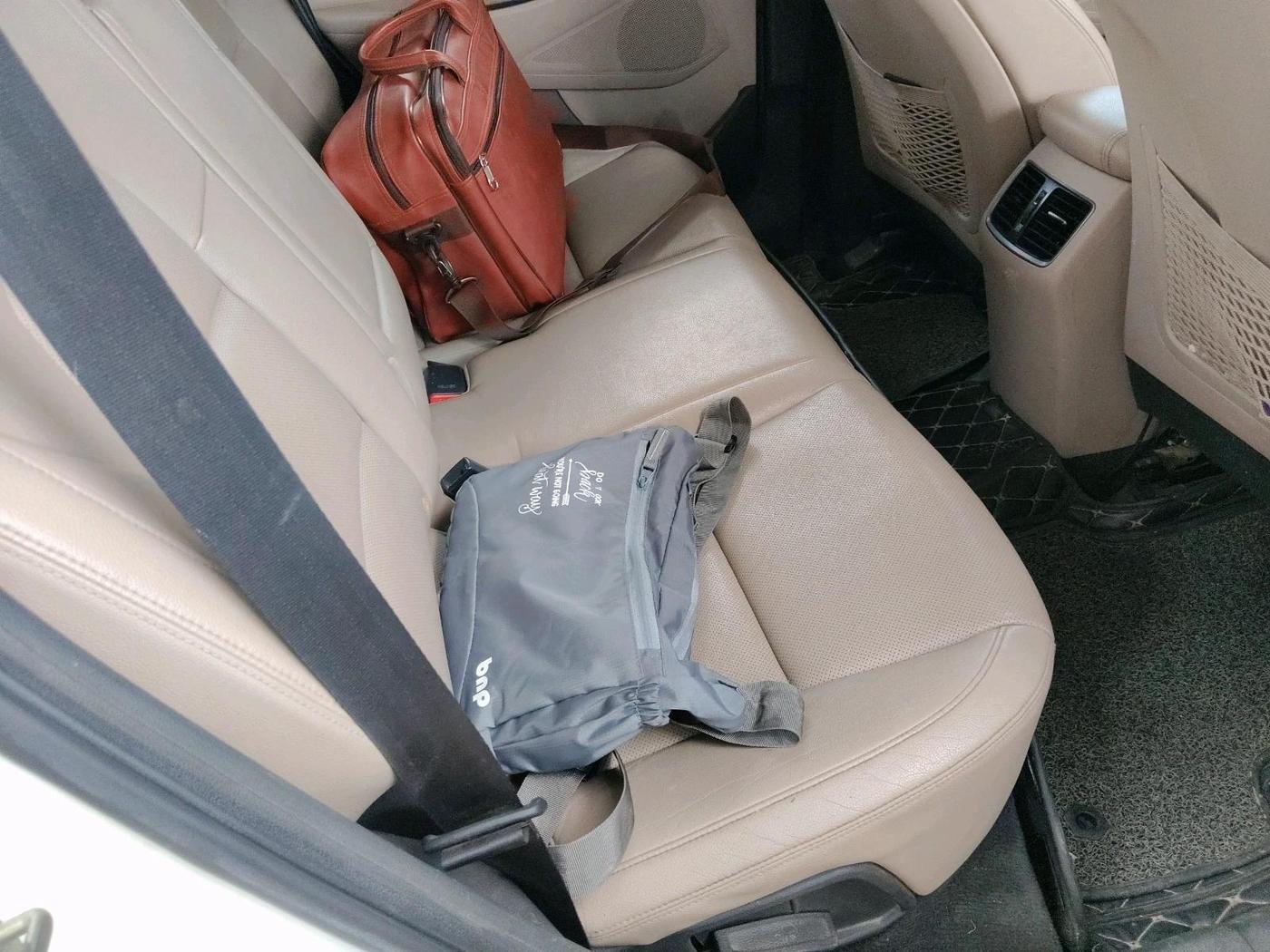 2018 Hyundai Tucson GLS 4WD AT DIESEL, Diesel, Automatic, 1,59,977 km, interior