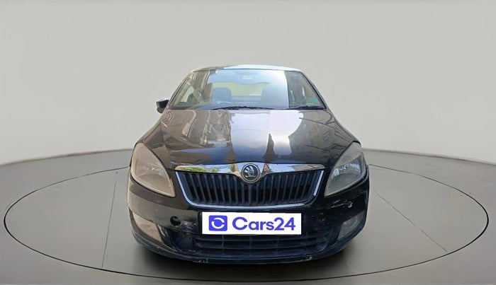 2013 Skoda Rapid AMBITION 1.6 TDI CR MT, Diesel, Manual, 1,21,214 km, exterior