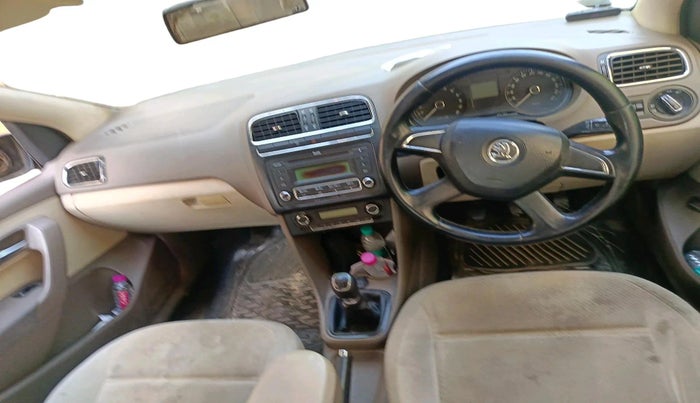 2013 Skoda Rapid AMBITION 1.6 TDI CR MT, Diesel, Manual, 1,21,214 km, interior