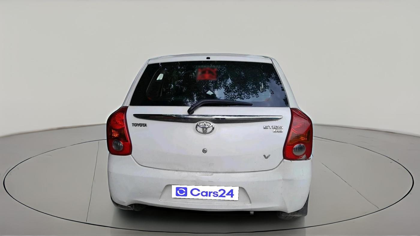 2012 Toyota Etios Liva V, Petrol, Manual, 88,632 km, exterior