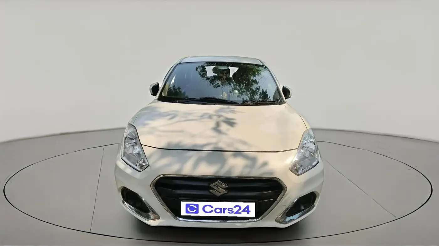2022 Maruti Dzire VXI CNG, CNG, Manual, 45,139 km, exterior