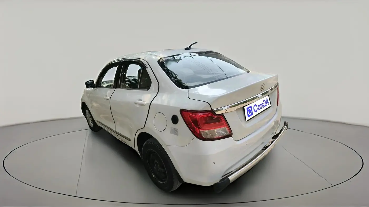 2022 Maruti Dzire VXI CNG, CNG, Manual, 45,139 km, exterior