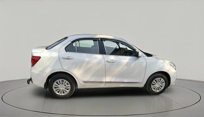 2022 Maruti Dzire VXI CNG, CNG, Manual, 45,139 km, exterior