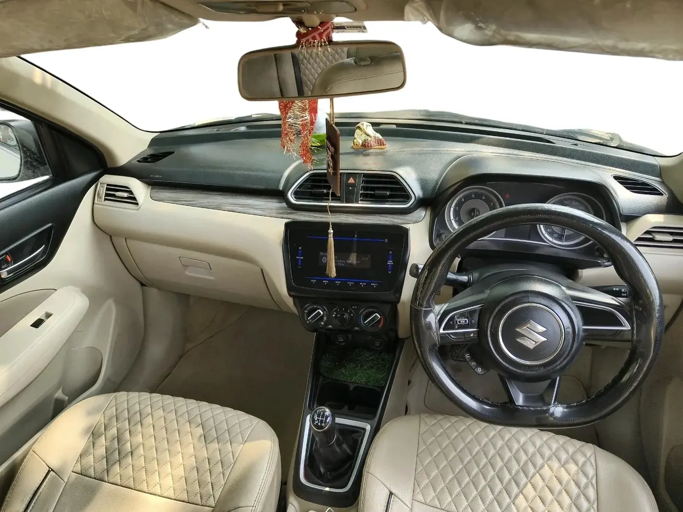 2022 Maruti Dzire VXI CNG, CNG, Manual, 45,139 km, interior