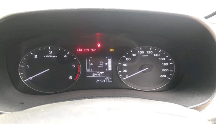 2015 Hyundai Creta S PLUS 1.4 DIESEL, Diesel, Manual, 2,45,473 km, interior