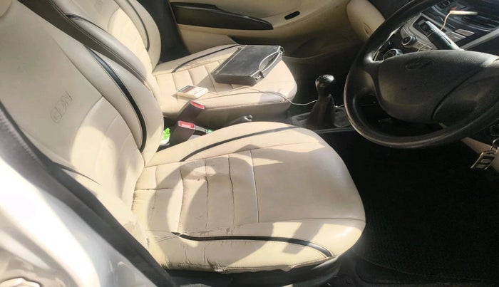 2014 Hyundai Eon MAGNA +, Petrol, Manual, 1,08,782 km, interior