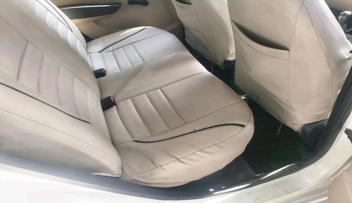 2014 Hyundai Eon MAGNA +, Petrol, Manual, 1,08,782 km, interior