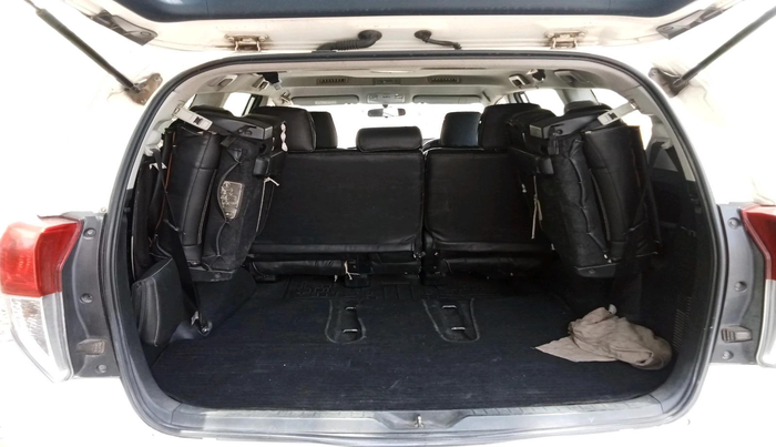 2017 Toyota Innova Crysta 2.8 GX AT 8 STR, Diesel, Automatic, 1,75,999 km, exterior