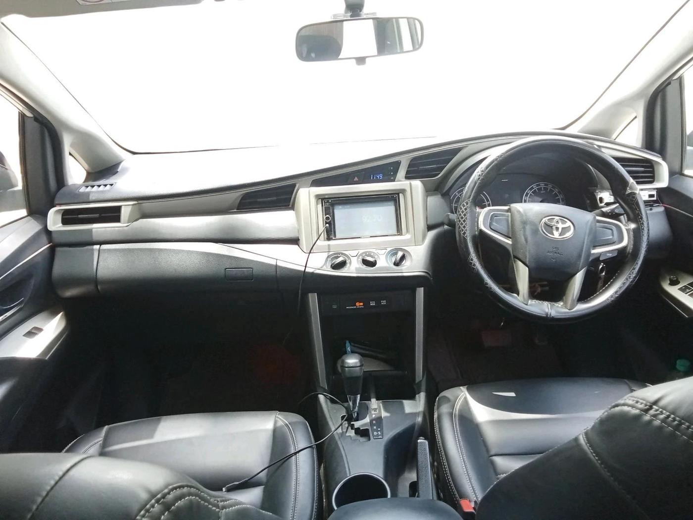 2017 Toyota Innova Crysta 2.8 GX AT 8 STR, Diesel, Automatic, 1,75,999 km, interior