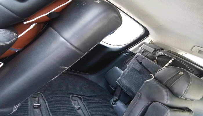 2017 Toyota Innova Crysta 2.8 GX AT 8 STR, Diesel, Automatic, 1,75,999 km, interior