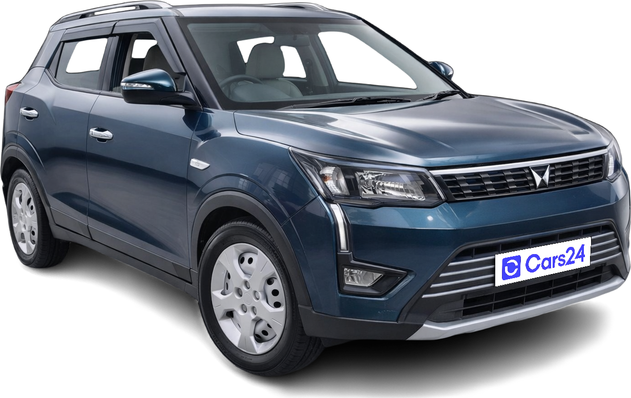 2022 Mahindra XUV300 - SUV - Petrol - Manual - ₹5.75 lakh