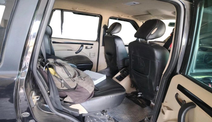 2024 Mahindra SCORPIO CLASSIC S11 MT 7S CC, Diesel, Manual, 27,965 km, interior