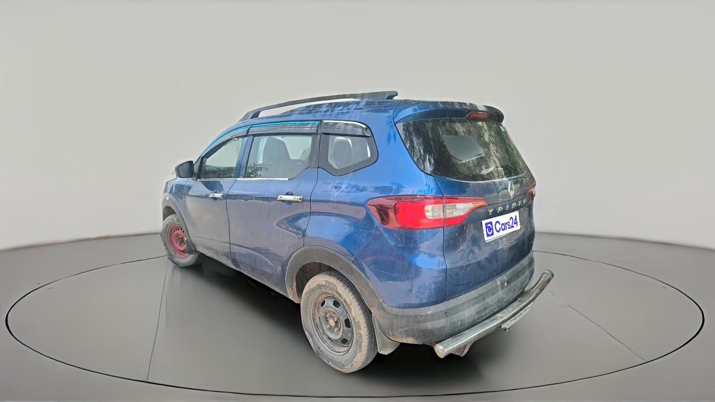 2021 Renault TRIBER RXE MT, Petrol, Manual, 24,363 km, exterior