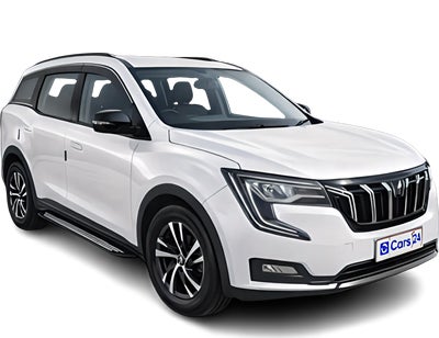 2022 Mahindra XUV700 - SUV - Petrol - Manual - ₹11.60 lakh