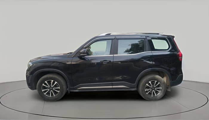 2024 Mahindra SCORPIO-N Z8 Select Petrol MT, CNG, Manual, 13,063 km, exterior