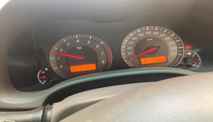 2011 Toyota Corolla AE111 AT, CNG, Automatic, 1,74,836 km, interior