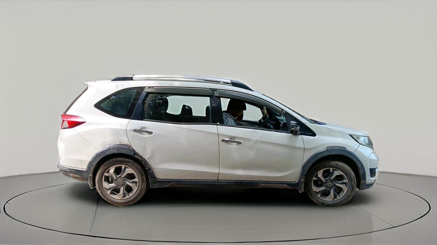 2016 Honda BR-V 1.5L I-VTEC V, Petrol, Manual, 1,04,528 km, exterior