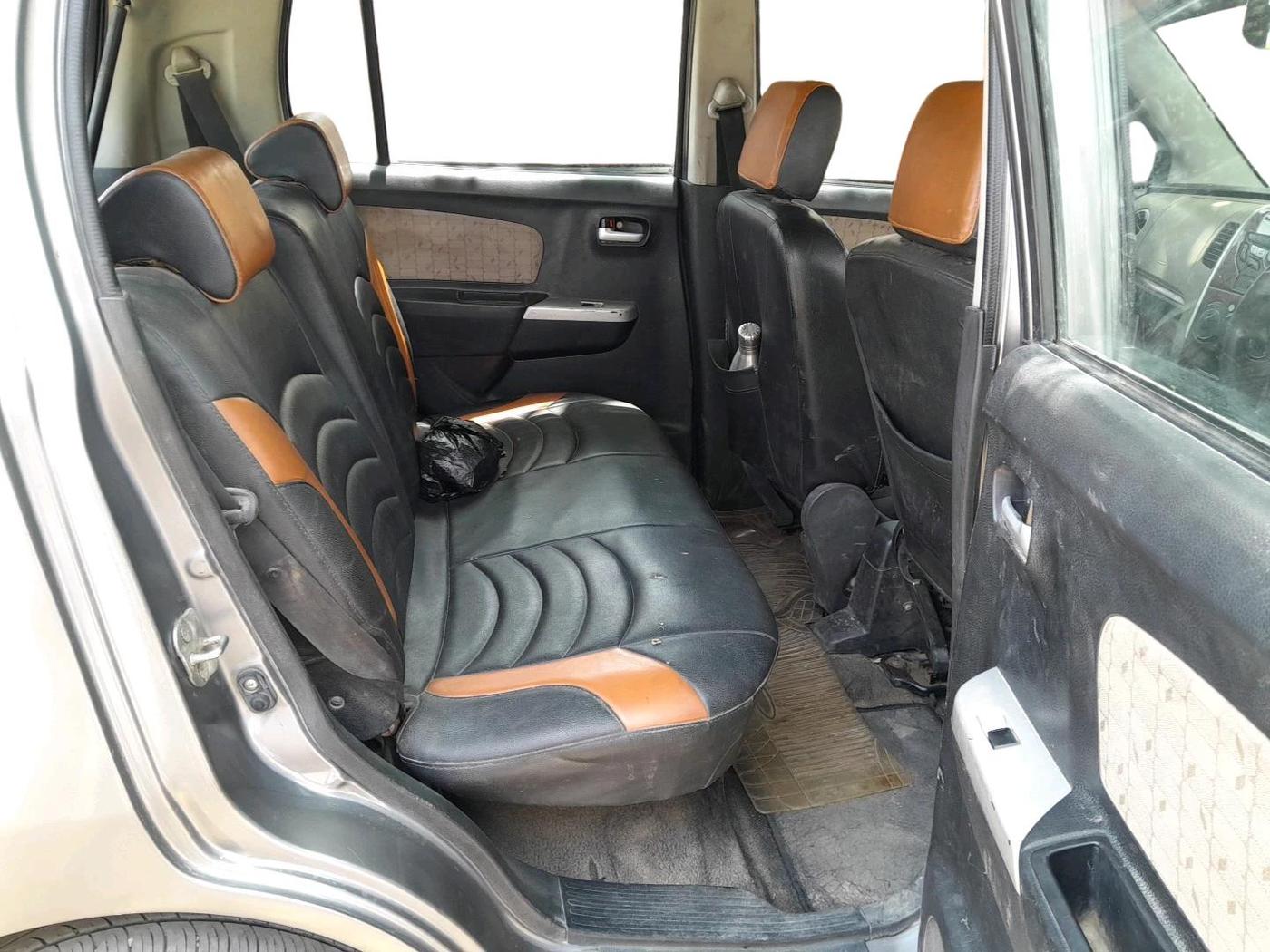 2015 Maruti Wagon R 1.0 VXI, CNG, Manual, 99,169 km, interior