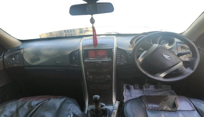 2013 Mahindra XUV500 W8, Diesel, Manual, 1,90,042 km, interior