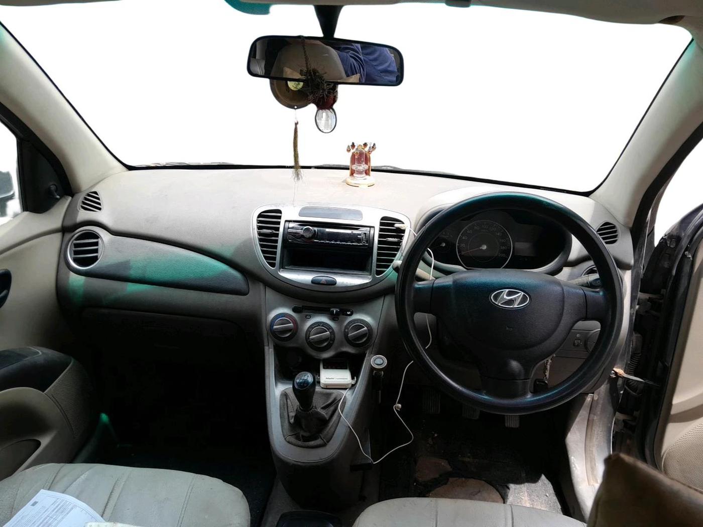 2011 Hyundai i10 ERA 1.1, Petrol, Manual, 34,326 km, interior