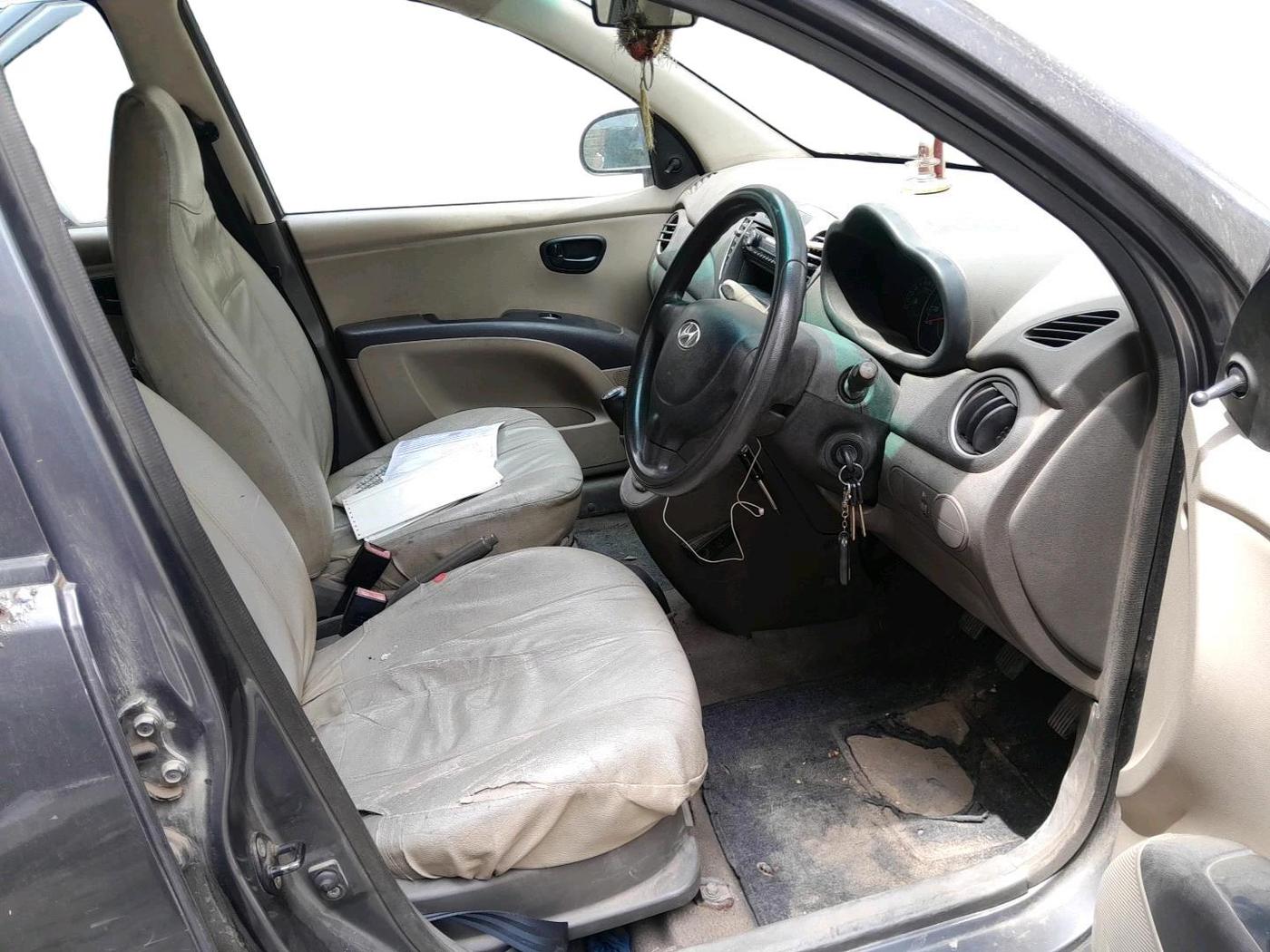 2011 Hyundai i10 ERA 1.1, Petrol, Manual, 34,326 km, interior