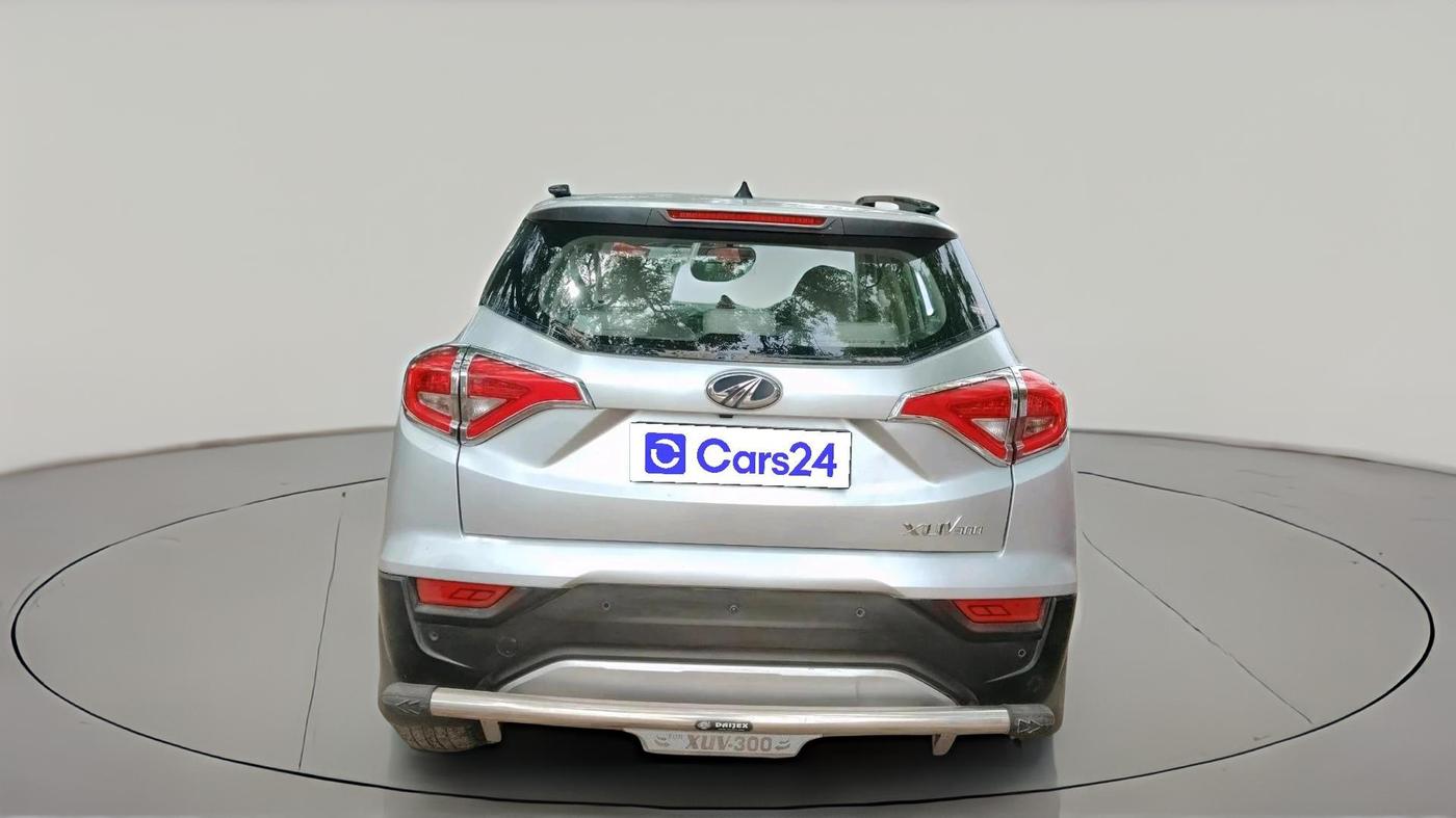 2021 Mahindra XUV300 W6 1.5 Sunroof Diesel, Diesel, Manual, 71,990 km, exterior