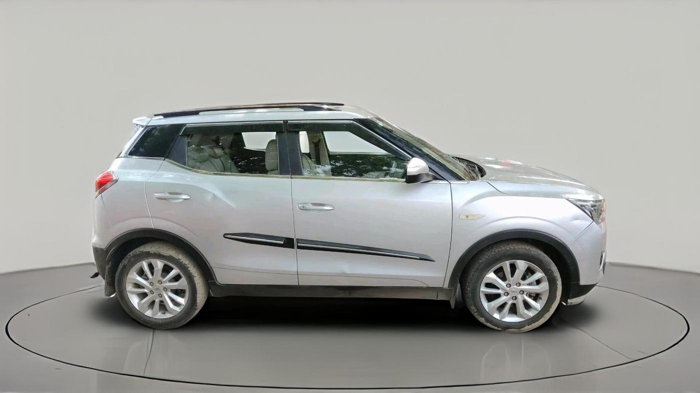 2021 Mahindra XUV300 W6 1.5 Sunroof Diesel, Diesel, Manual, 71,990 km, exterior