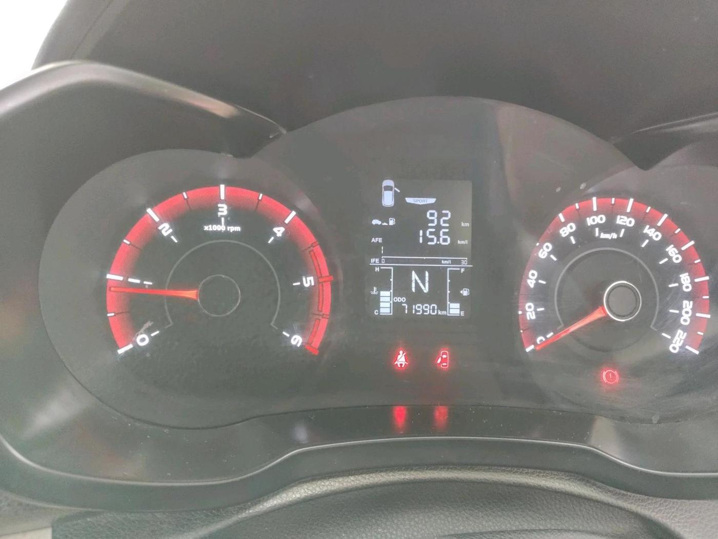 2021 Mahindra XUV300 W6 1.5 Sunroof Diesel, Diesel, Manual, 71,990 km, interior