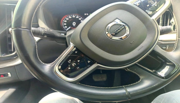 2020 Volvo XC 60 D5 INSCRIPTION, Diesel, Automatic, 67,367 km, interior