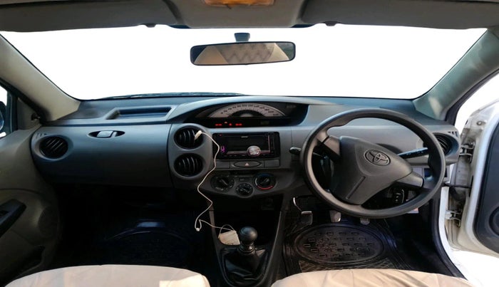 2012 Toyota Etios Liva GD, Diesel, Manual, 1,52,611 km, interior