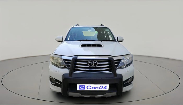 2015 Toyota Fortuner 3.0 4X4 AT, Diesel, Automatic, 3,14,264 km, exterior