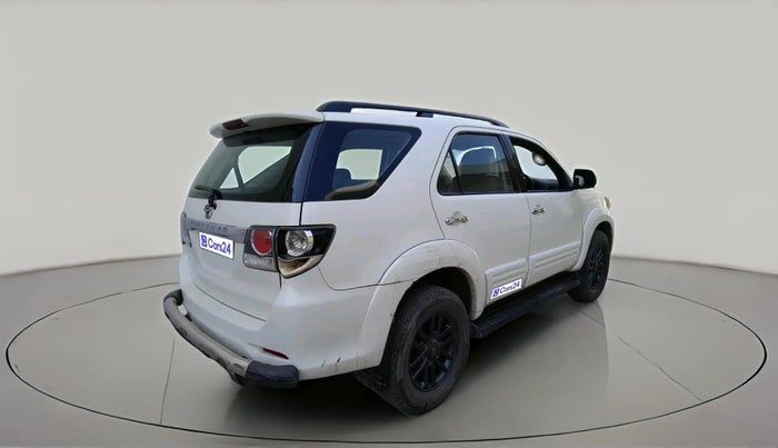 2015 Toyota Fortuner 3.0 4X4 AT, Diesel, Automatic, 3,14,264 km, exterior