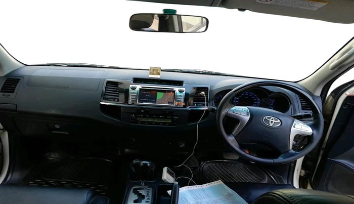 2015 Toyota Fortuner 3.0 4X4 AT, Diesel, Automatic, 3,14,264 km, interior