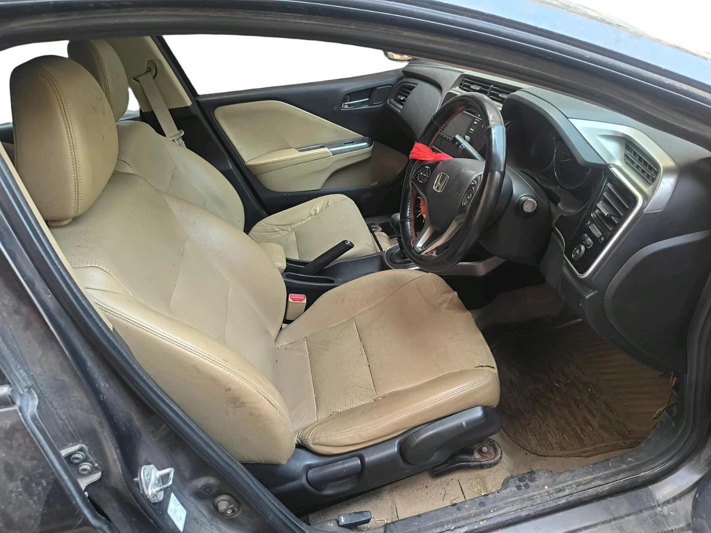 2015 Honda City 1.5L I-VTEC VX, Petrol, Manual, 48,776 km, interior