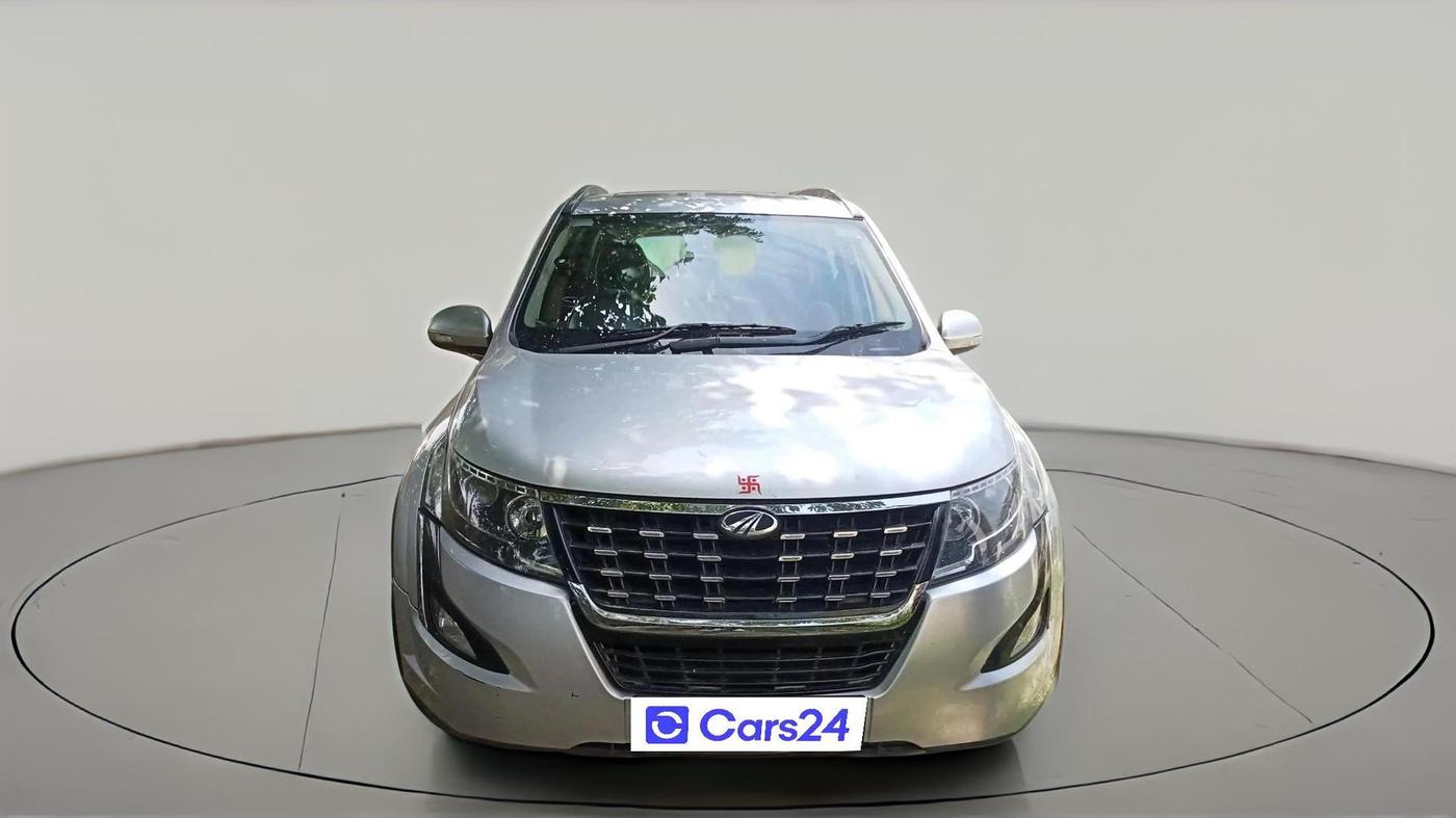 2018 Mahindra XUV500 W9, Diesel, Manual, 1,14,125 km, exterior