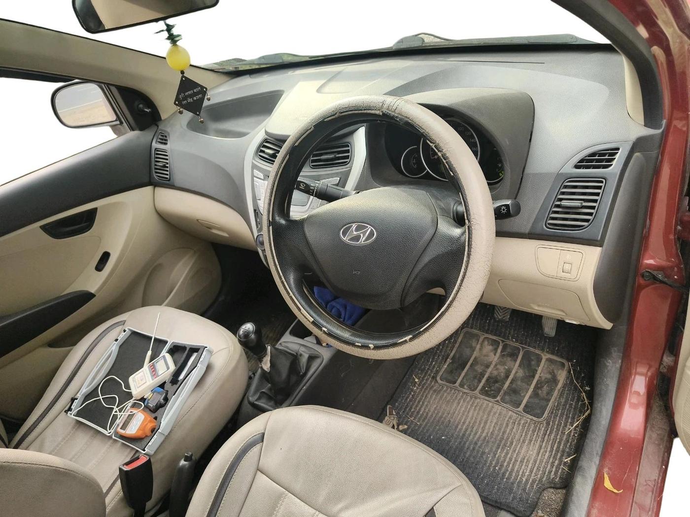 2012 Hyundai Eon MAGNA, Petrol, Manual, 14,568 km, interior