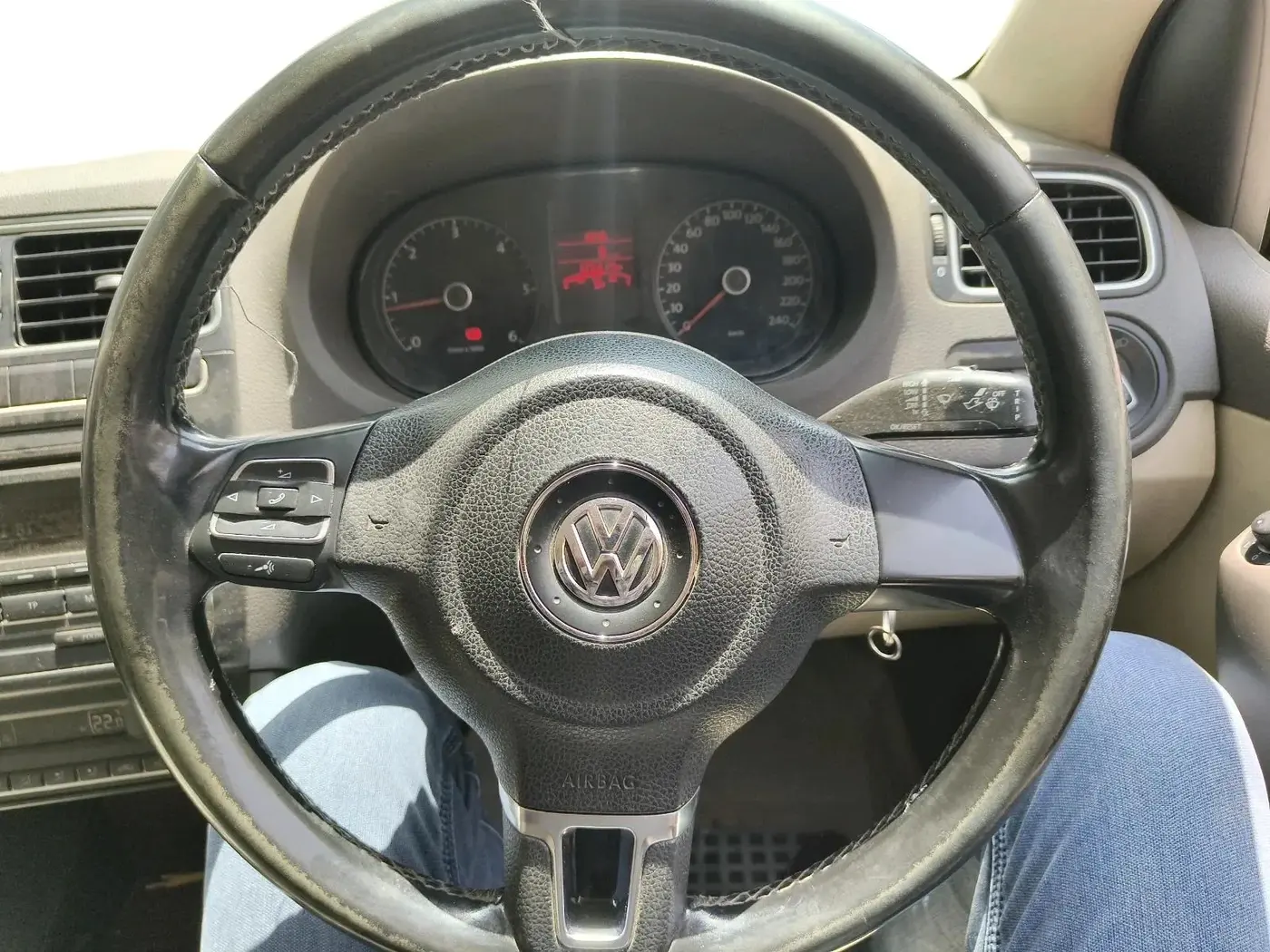 2011 Volkswagen Vento HIGHLINE DIESEL 1.6, Diesel, Manual, 1,25,314 km, interior