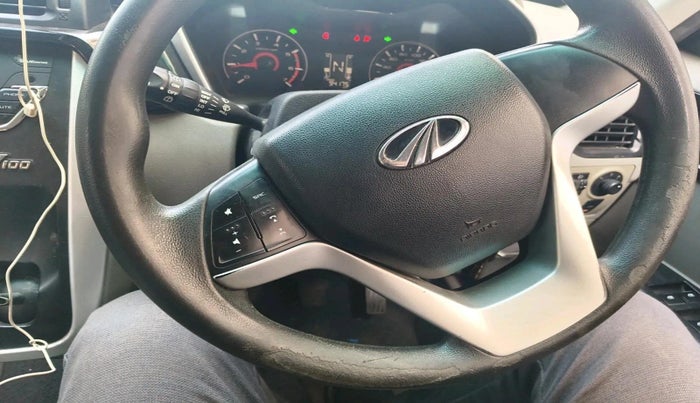 2016 Mahindra Kuv100 K8 D 6 STR, Diesel, Manual, 94,175 km, interior