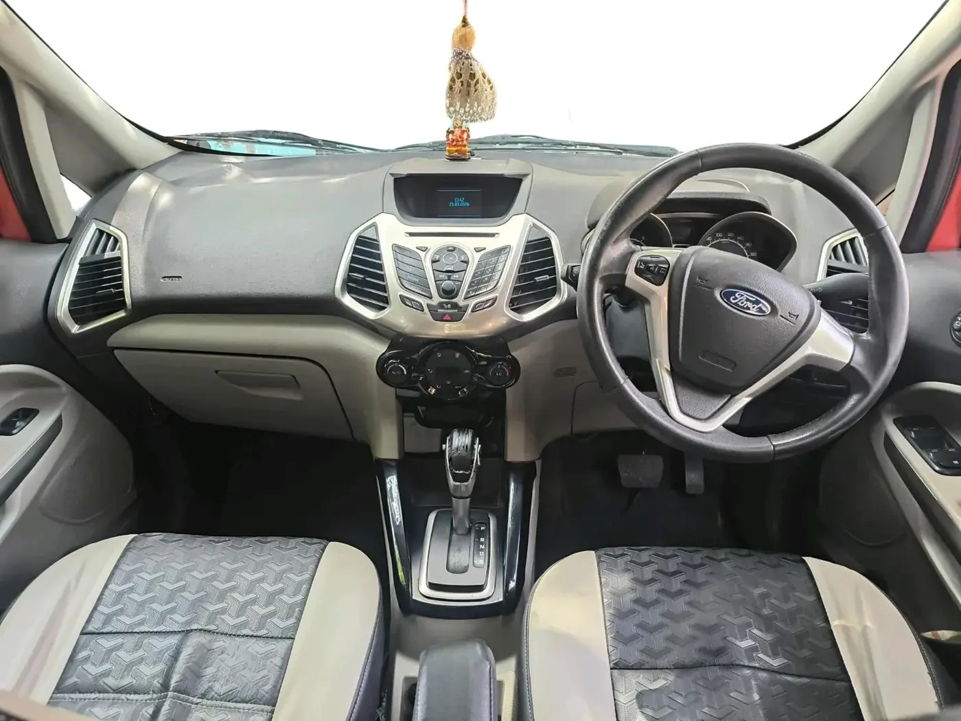 2016 Ford Ecosport TITANIUM 1.5L PETROL AT, Petrol, Automatic, 48,508 km, interior