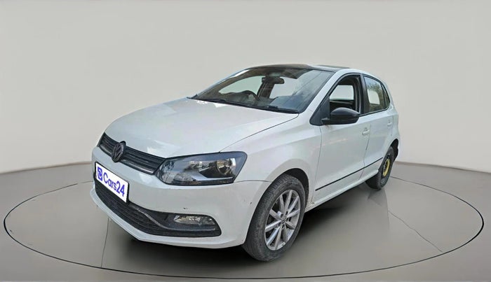 2017 Volkswagen Polo HIGHLINE1.2L, Petrol, Manual, 1,00,848 km, exterior