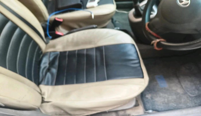 2015 Hyundai i10 SPORTZ 1.1, Petrol, Manual, 32,066 km, interior