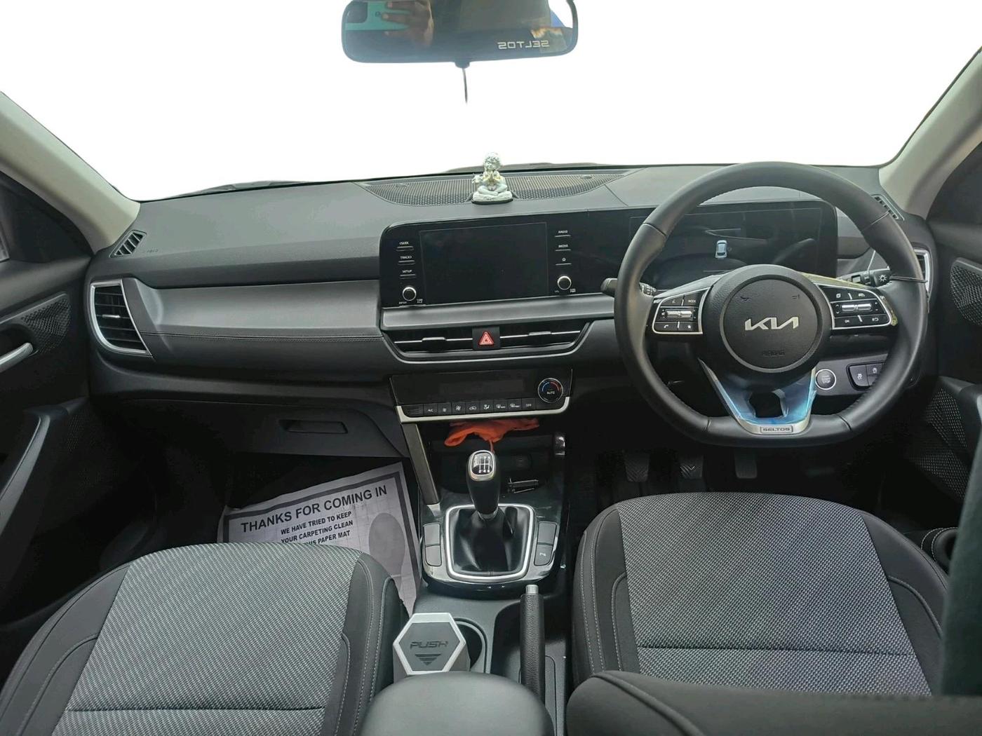2025 KIA SELTOS HTK Plus (O) 1.5 Petrol MT, Petrol, Manual, 11,737 km, interior